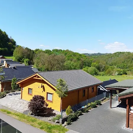 Apprimus - Waldsee Panoramaterrasse 8 Og * Rieden (Mayen-Koblenz)